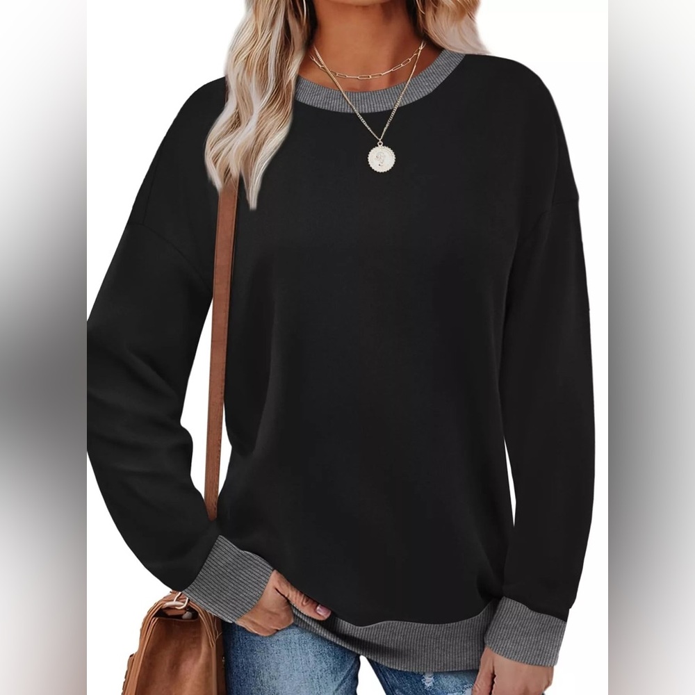 Women's Black Crew Neck Sweater